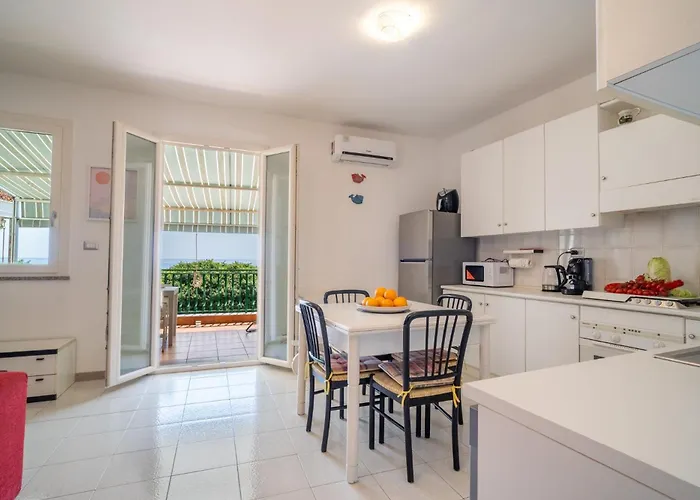 Apartment Guarda Che Mare Giardini-Naxos